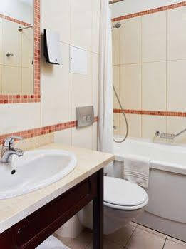 Apartamentos Jacinto Benavente *
