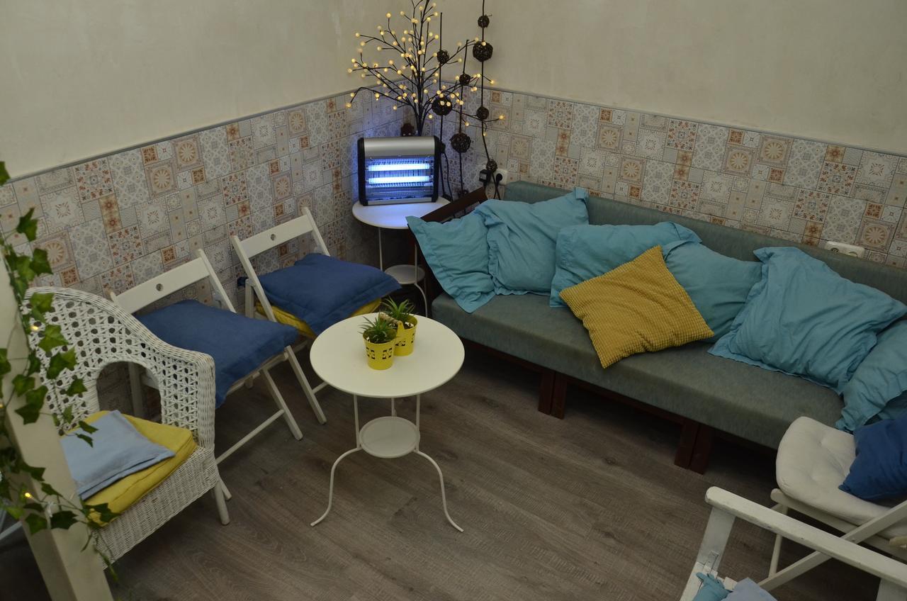 The Lights Garden Hostal *