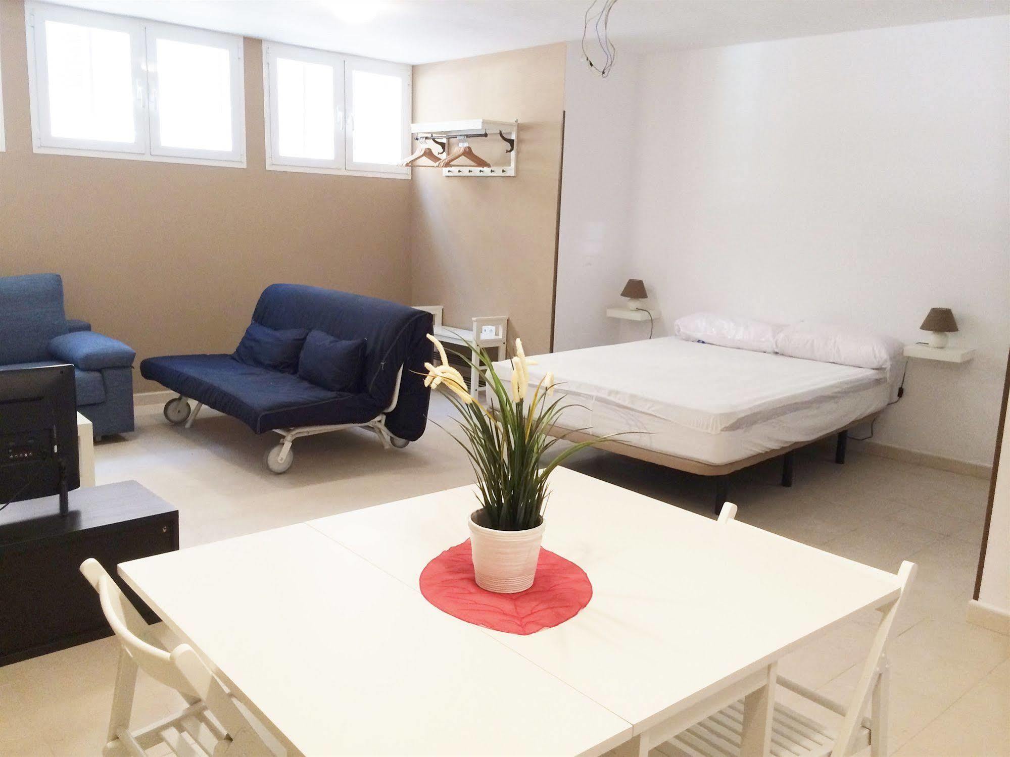 Holidays 2 Hotel 4*