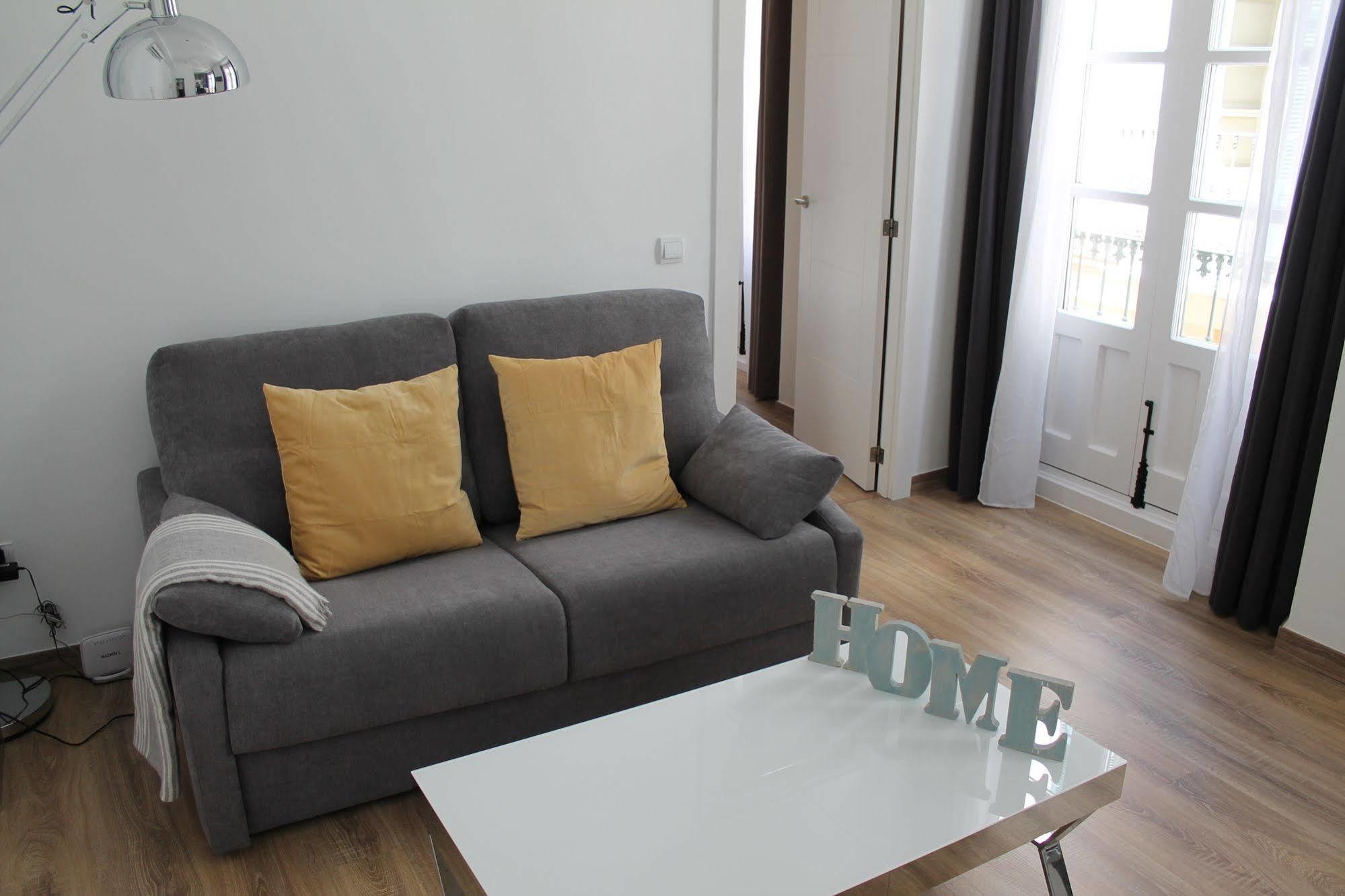 Living4malaga Superior Apartamento *