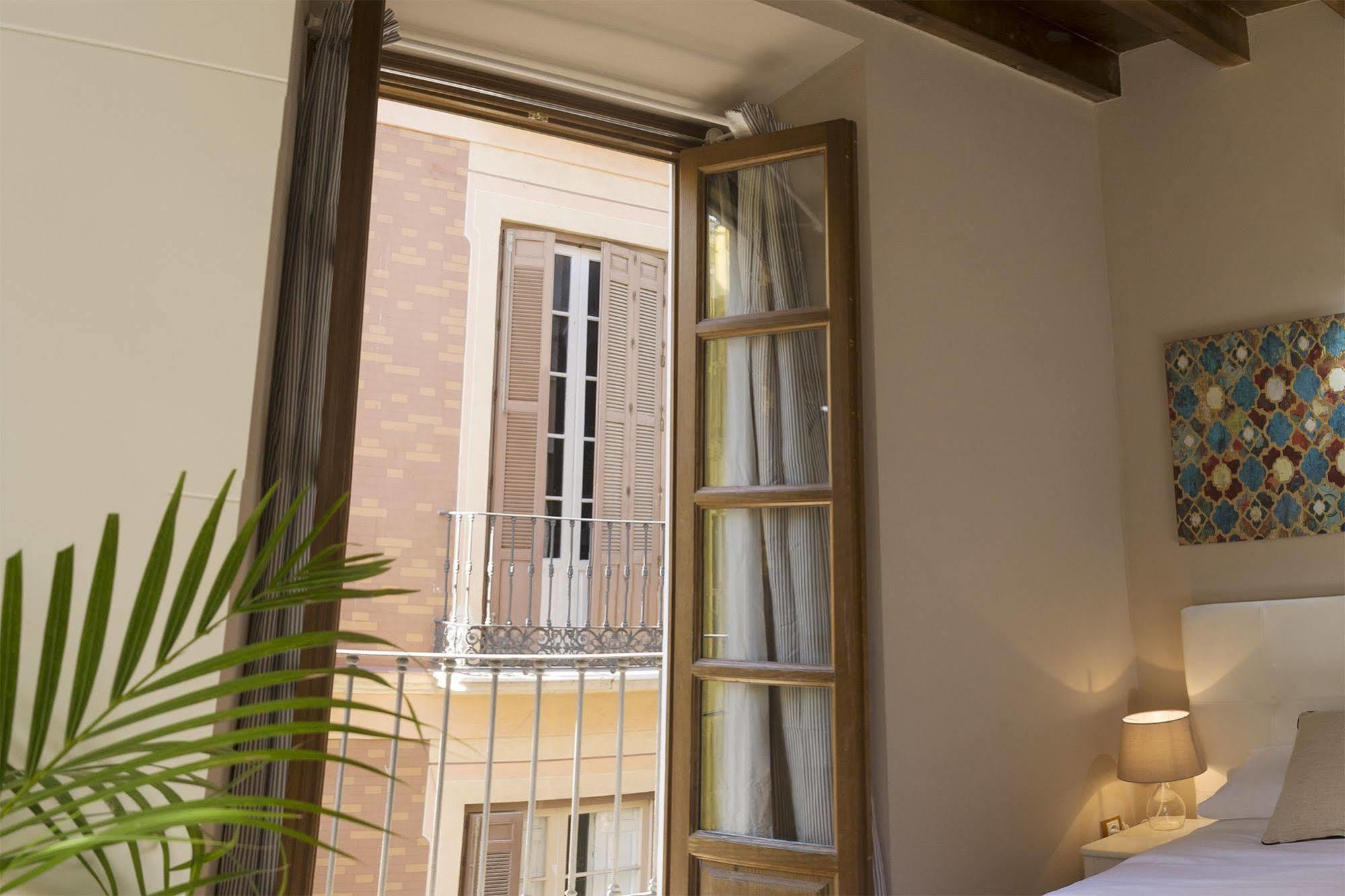 Living4malaga Superior Apartamento *