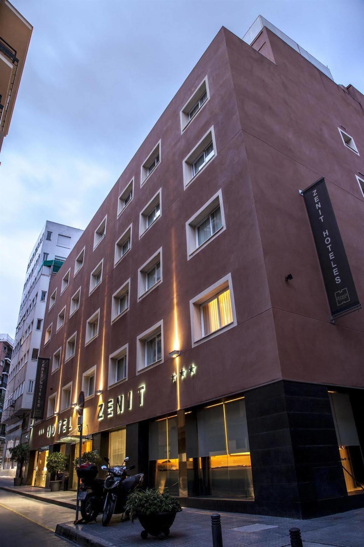 Zenit Hotel