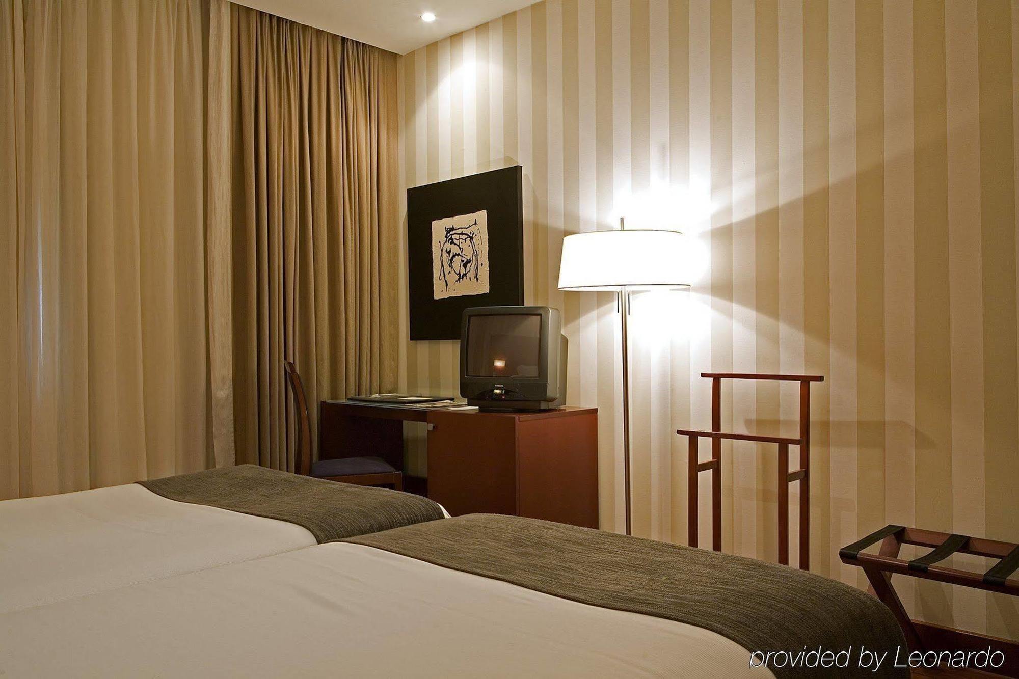 Zenit Hotel 3*