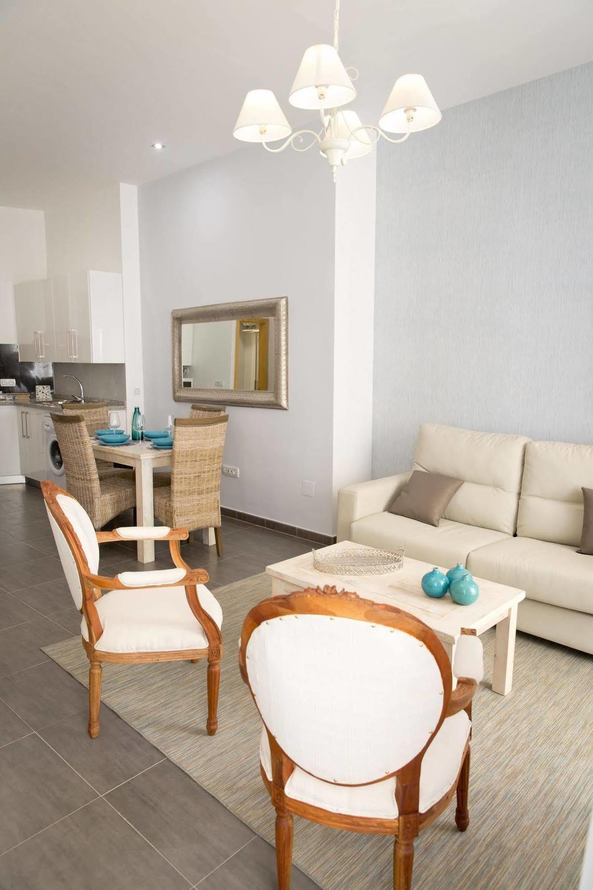 Apartment Holidays 2 Charming