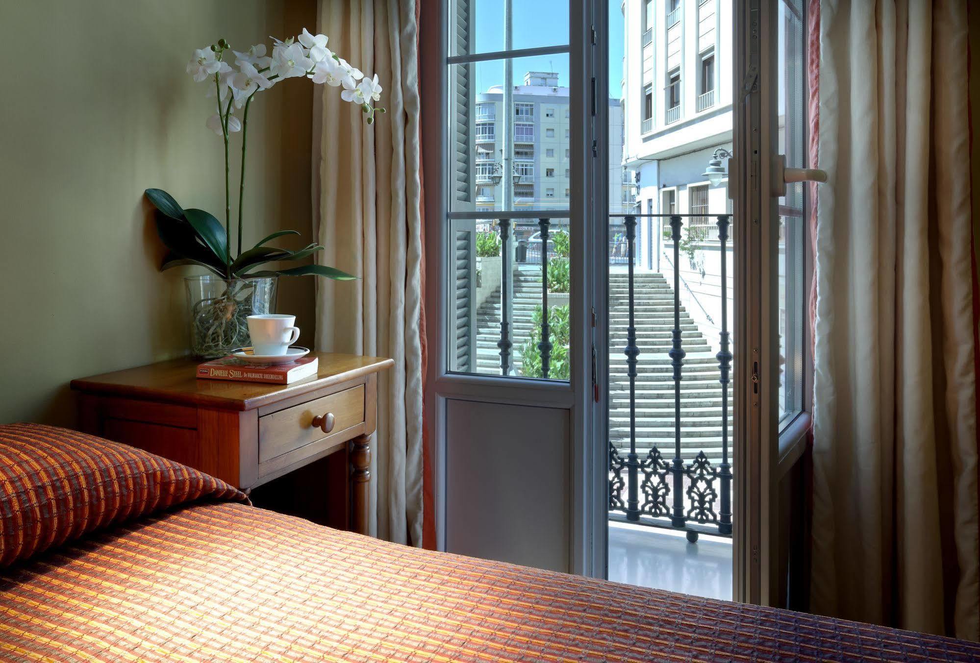 Hotel Sercotel Tribuna 3*