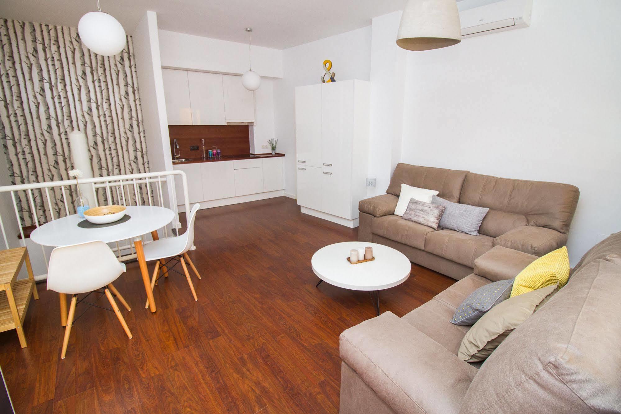 Apartment Amazing Modern Duplex *