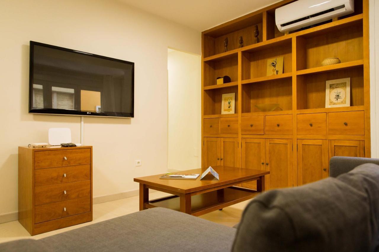 Apartamento 3 Dormitorios Con Balcon Junto Calle Larios
