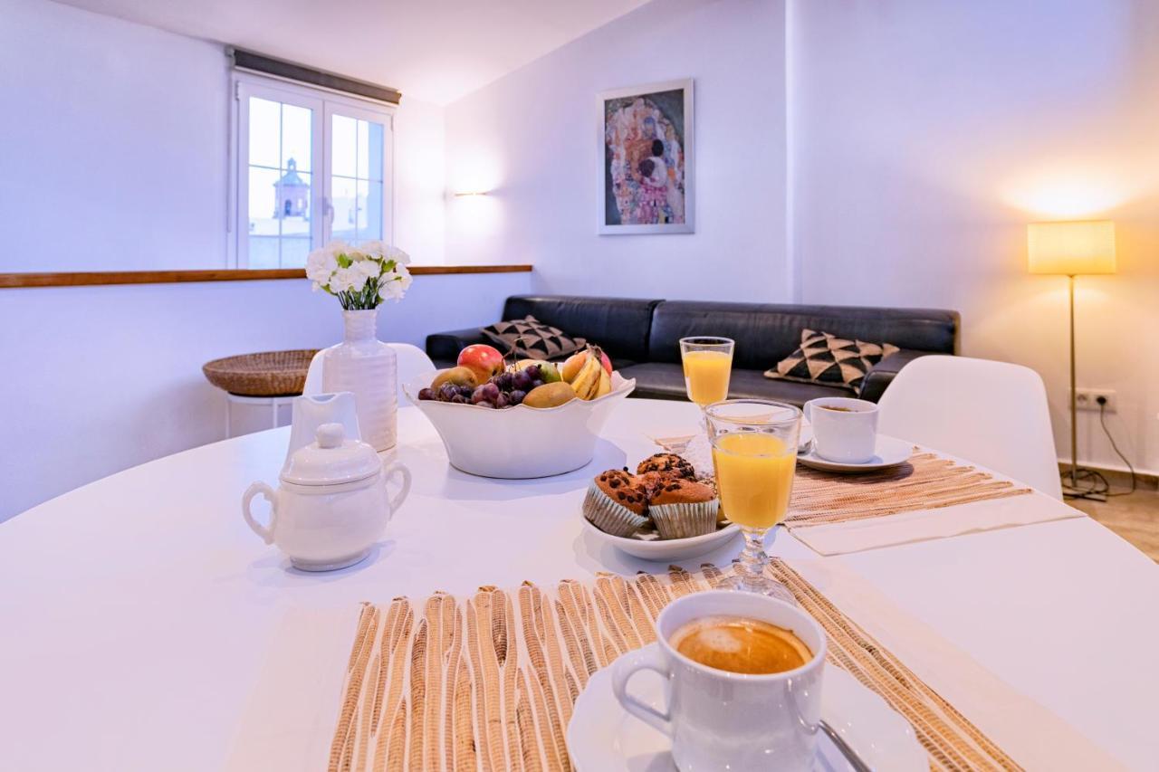 -malagasunapts-private Terrace Penthouse Apartamento