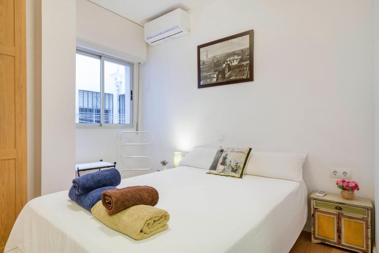 Urbanchicmalaga 3 Bedroom Spacious Quiet Historic Apartamento Málaga