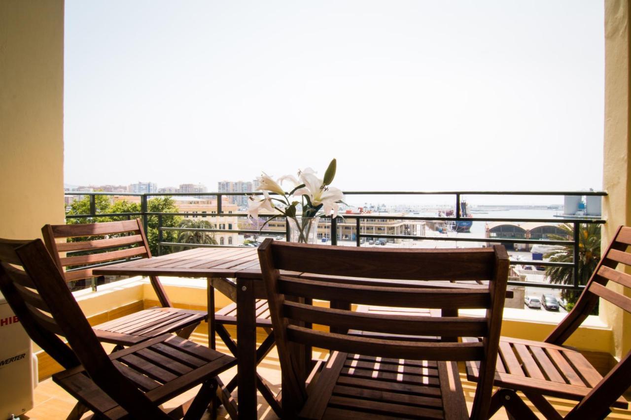Holidays2malaga Terraza&junto Puerto Deportivo * Málaga