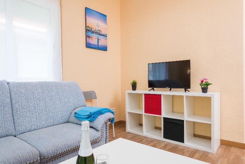 Angelita * Bajo C Apartamento Málaga