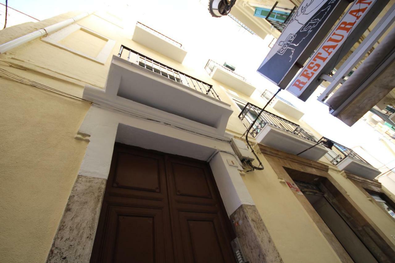 Apartamento Esparteros 6, Estudios