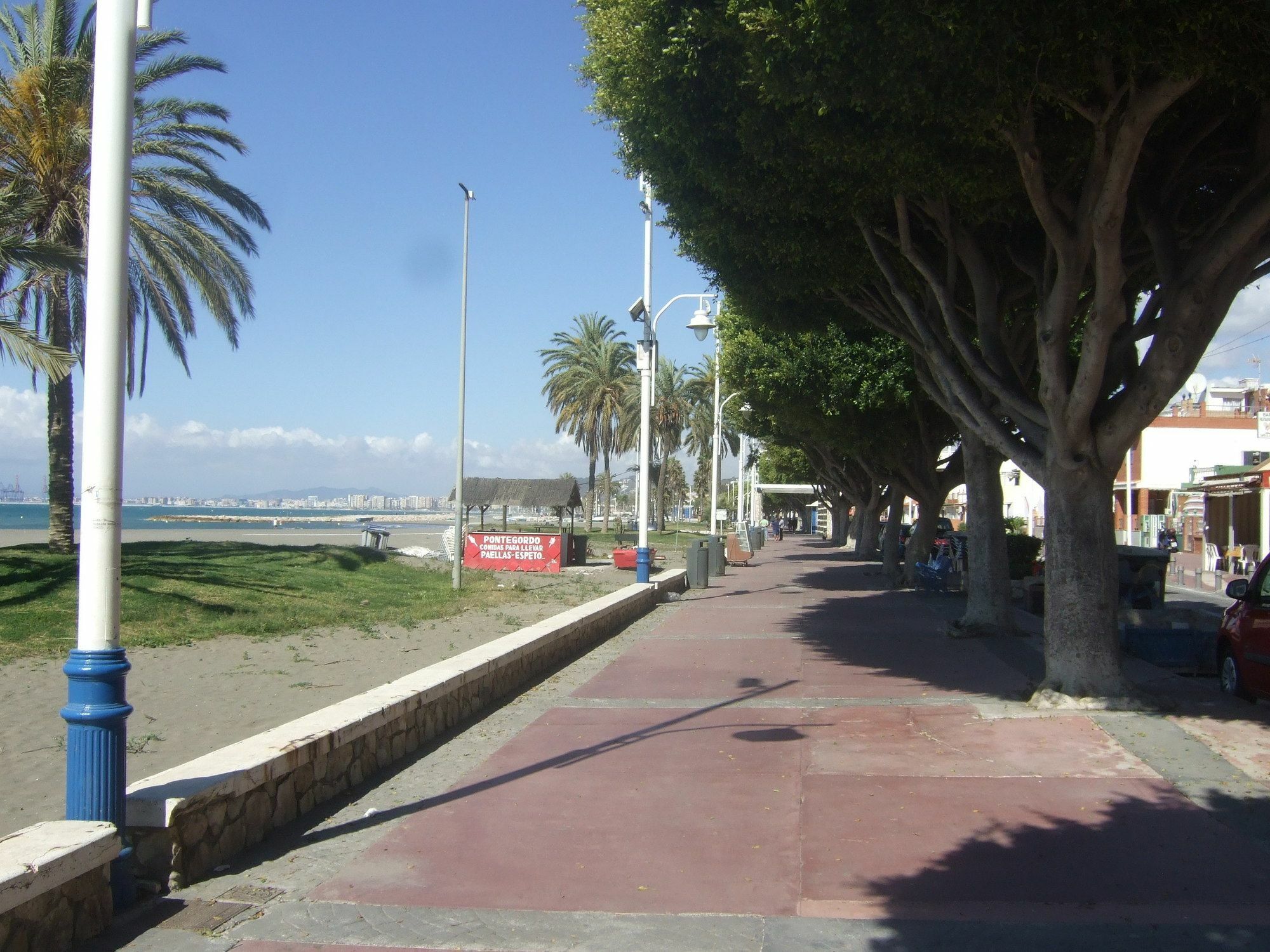 Beachfront House Apartamento *