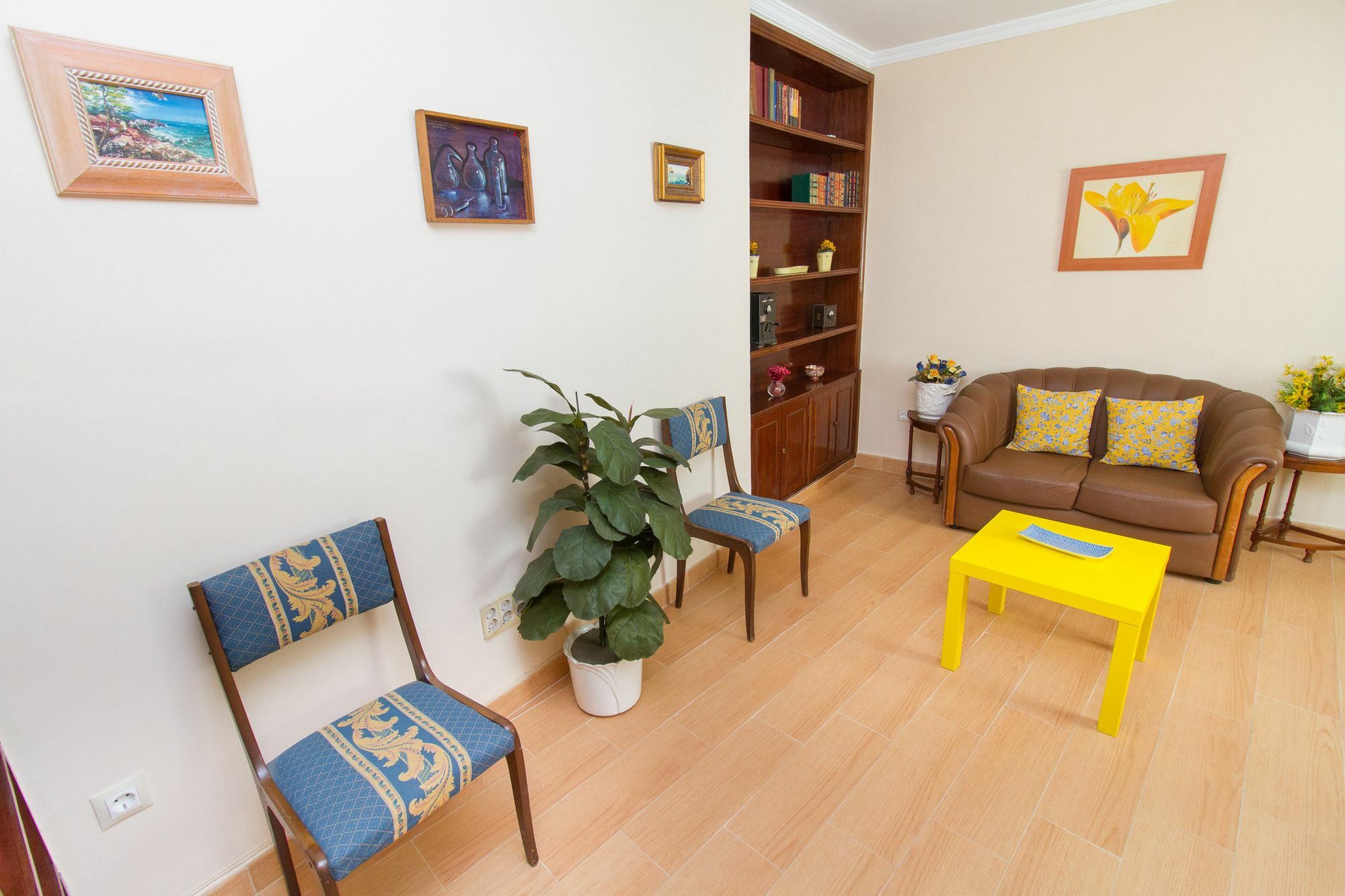 Spanish Into Cathedral Square By La Recepcion Apartamento *