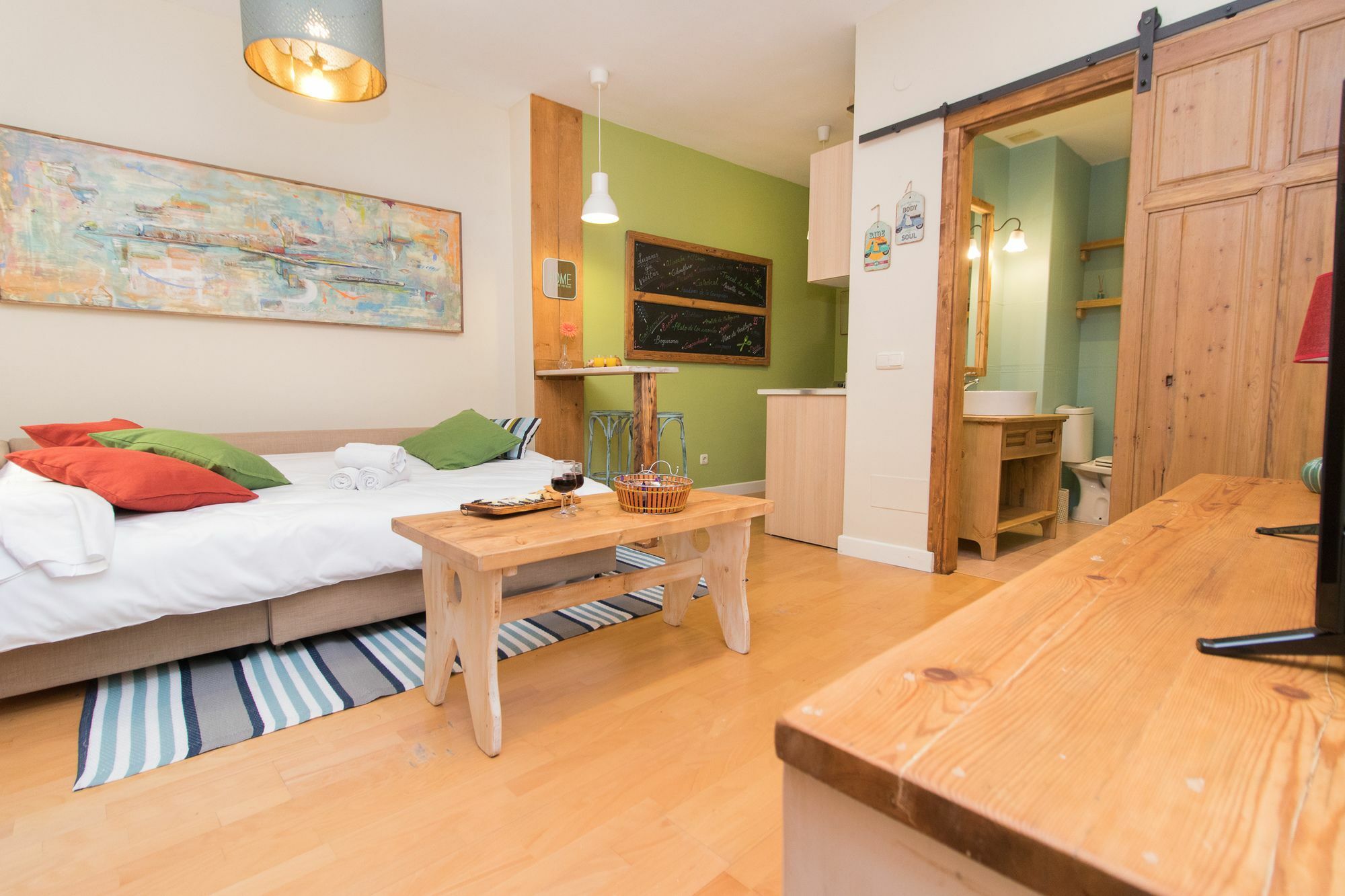 Apartment New Wood Plaza La Merced