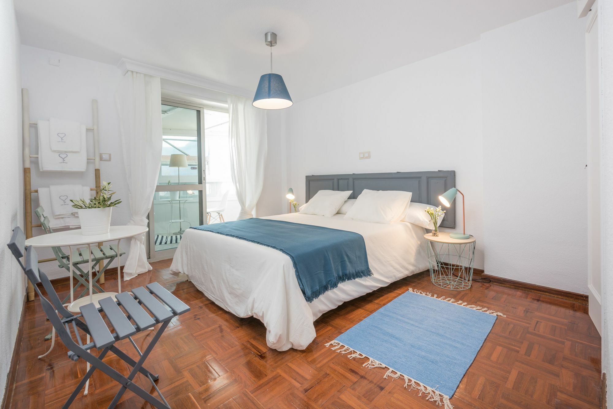 Paseo De La Farola Apartamento