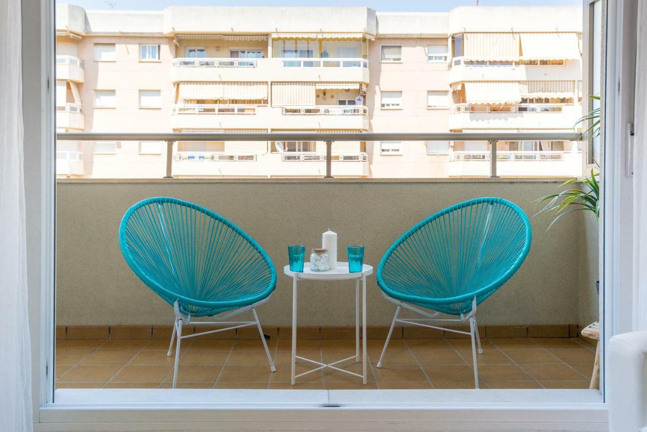 El Sol De Poniente: A 1 Minuto De La Playa, Piscina, Parking * Málaga