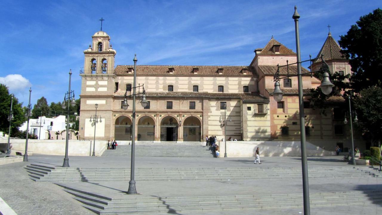 Two La Basilica Málaga