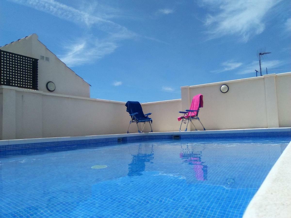 Amazing In The Heart Of Pool & Free Parking Apartamento