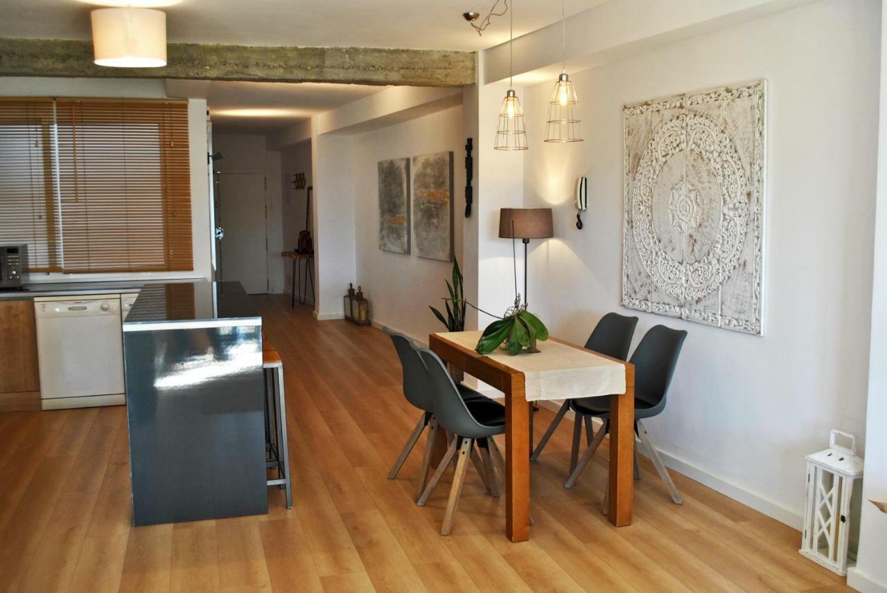 The Boho-chic Oasis, Lovely Center