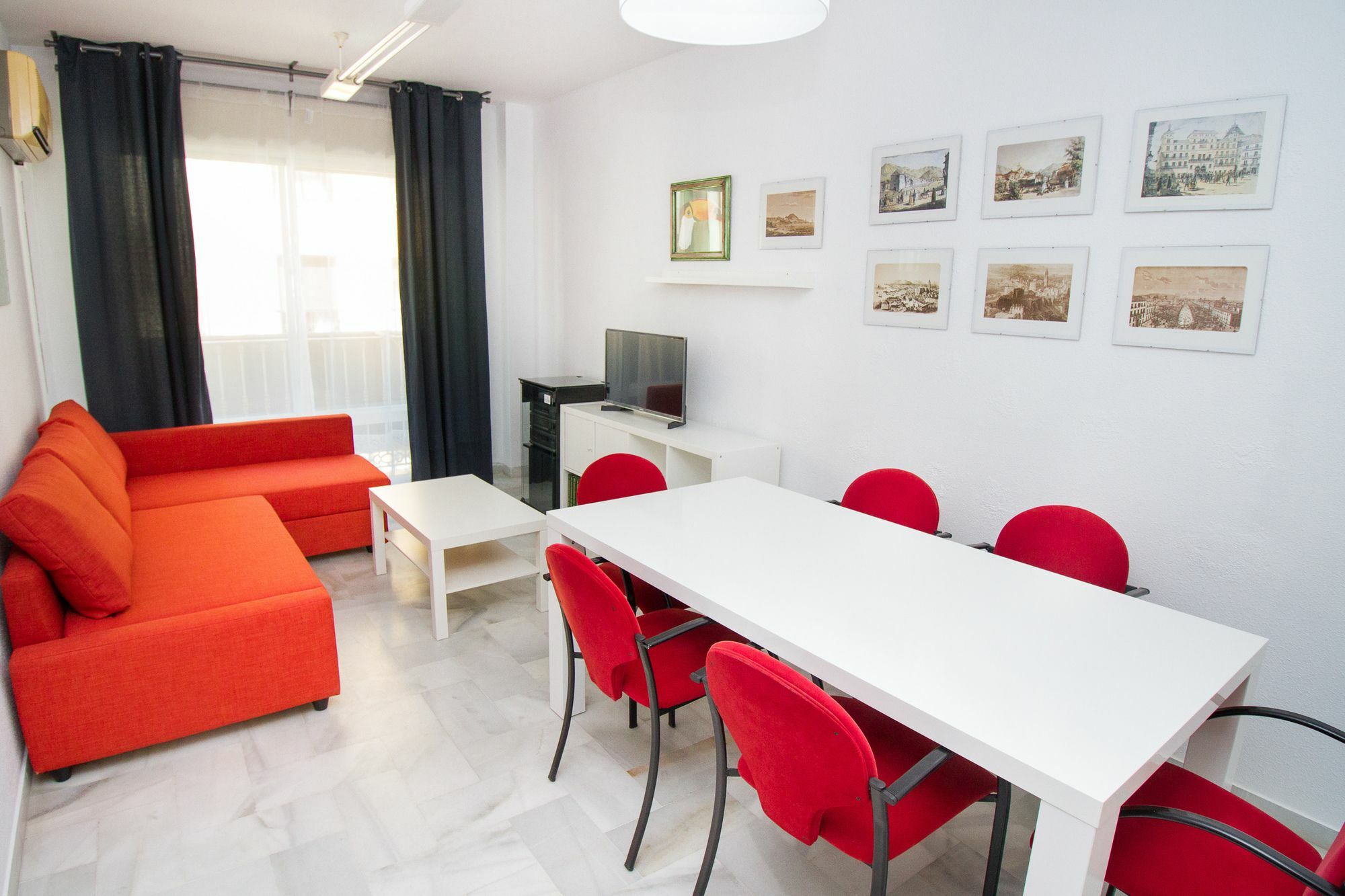 Modern & Spacious Flat By La Recepcion * Málaga