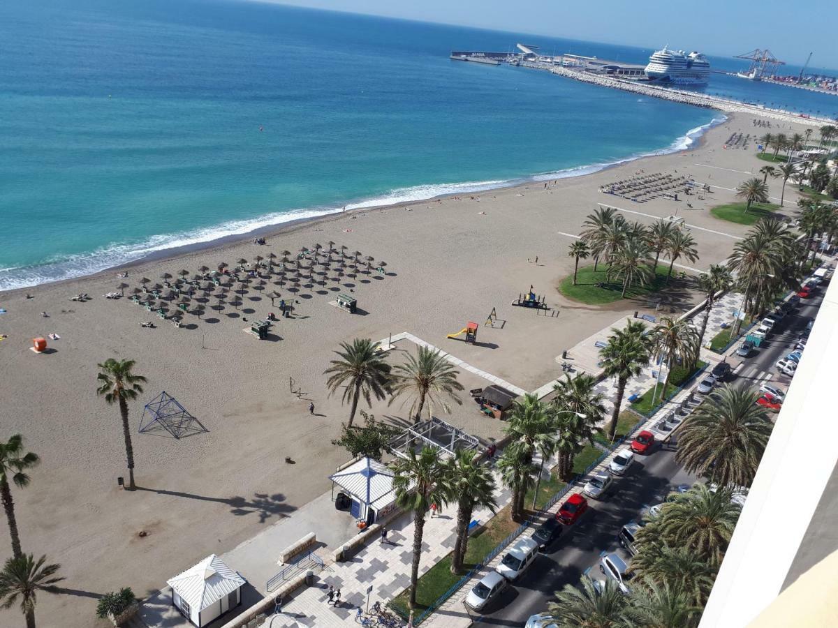 Apartamento Primera Linea De Playa 4 Málaga