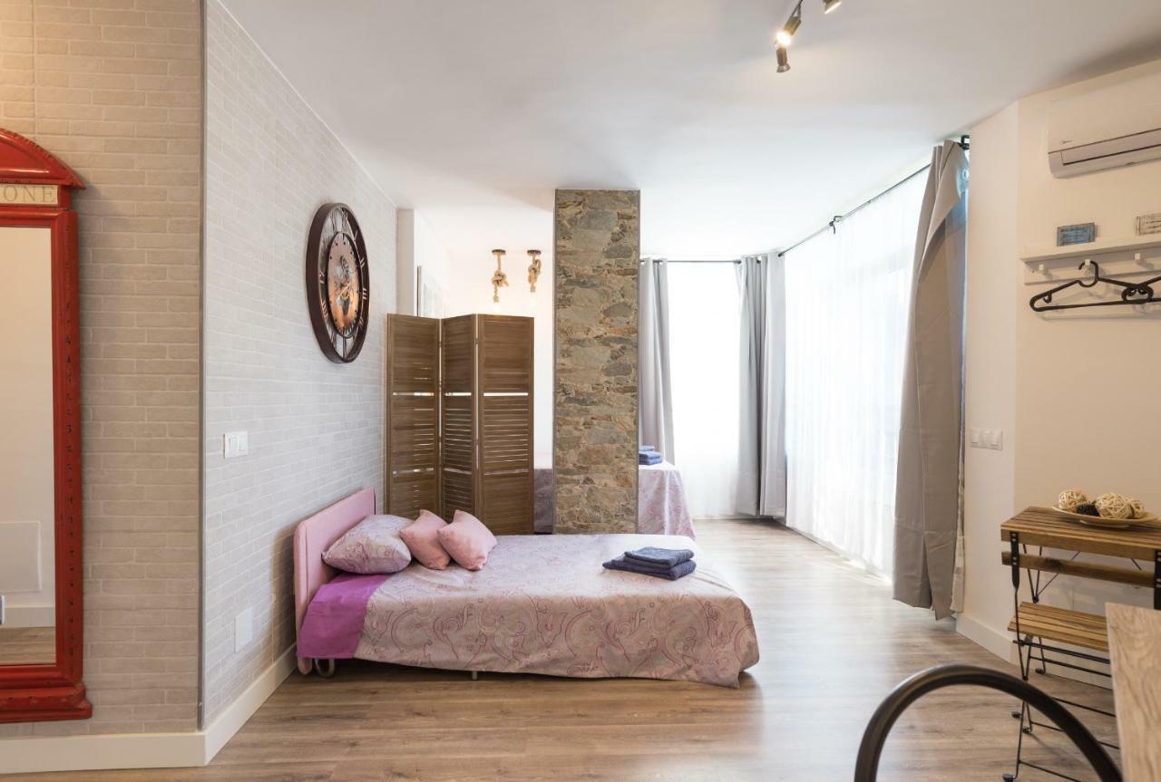 Apartamento Chanquete -el Dedo- Playa Estudio Con Vistas A Estrenar. Cama Doble + Sofa Cama