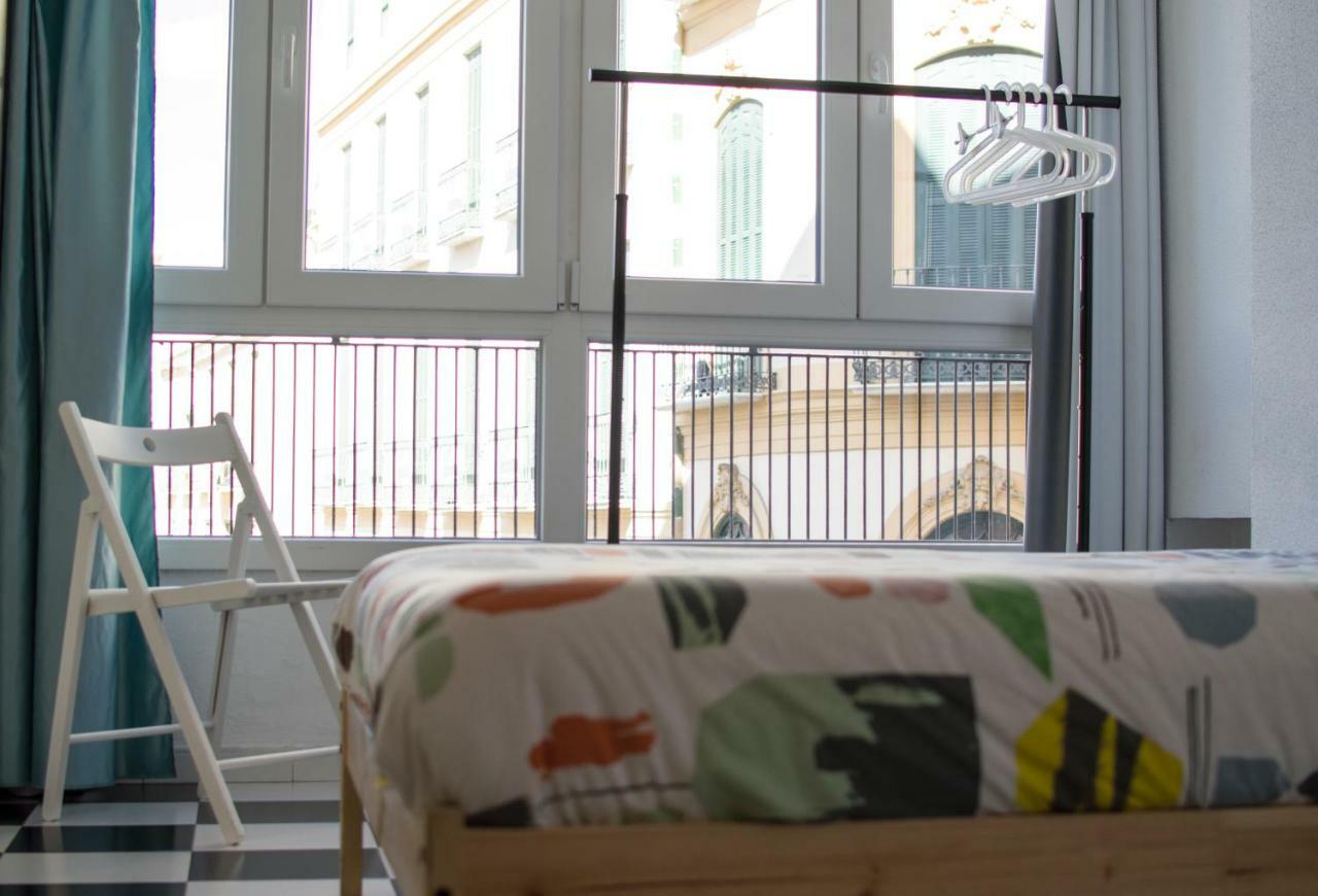 Apartamento Plaza Merced * Málaga
