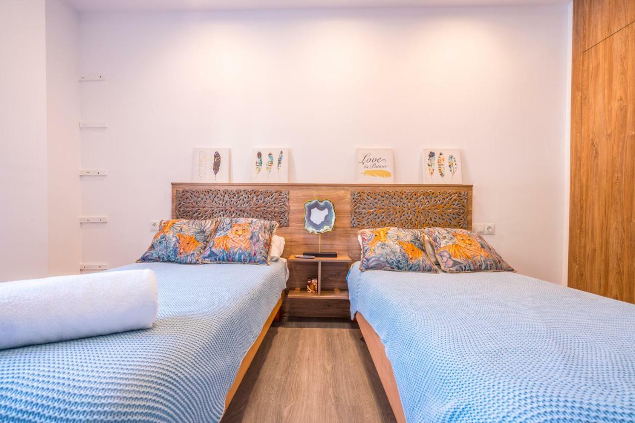 Calle Marcos Zapata 20 Apartamento *