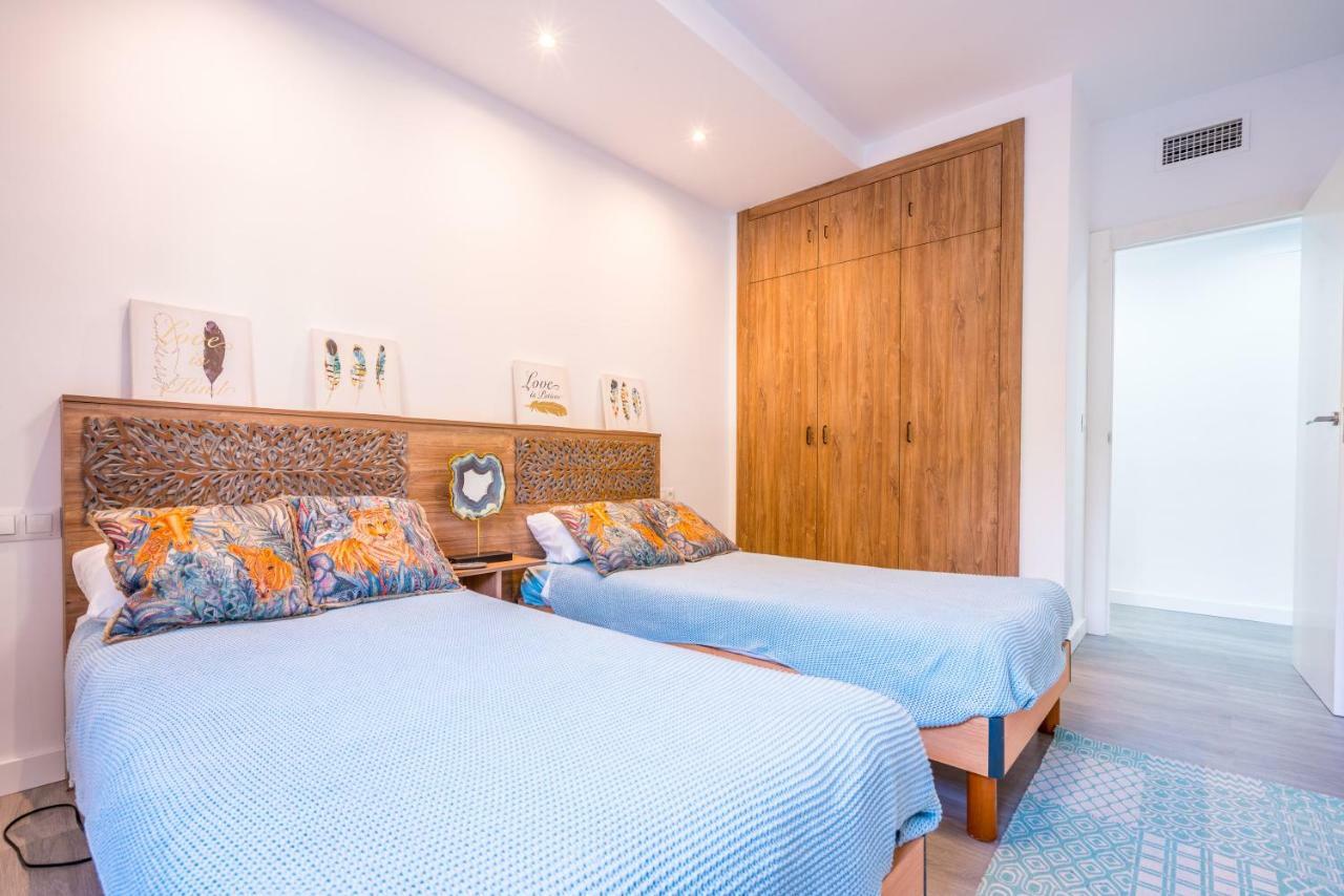 Calle Marcos Zapata 20 Apartamento *