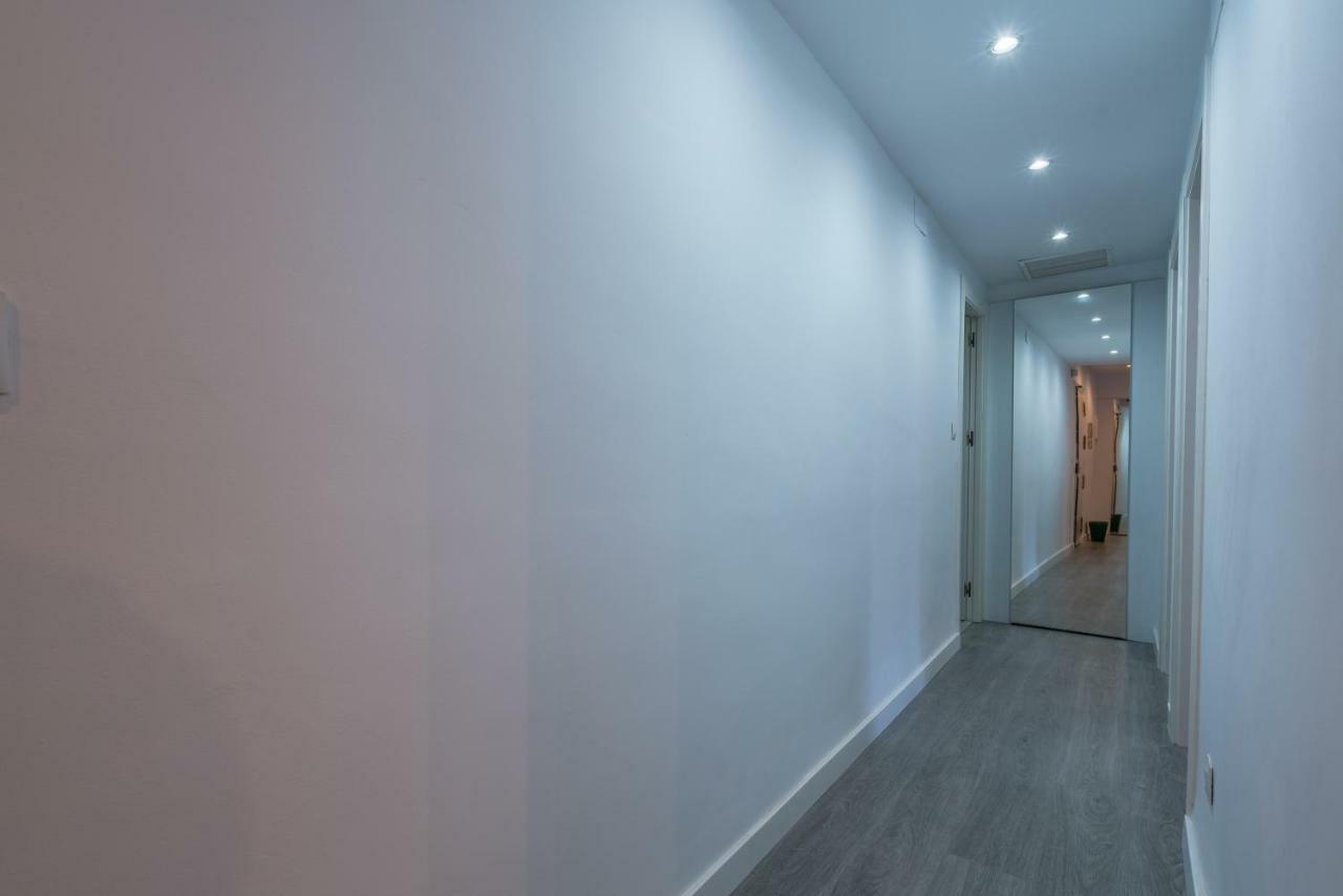 Apartamento Calle Marcos Zapata 20 *