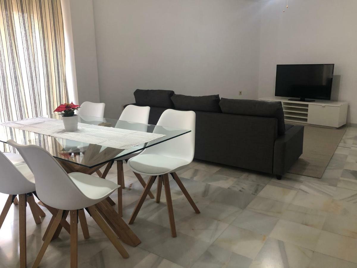 Piso Calle Miguel Bueno Lara 8 - Apartamento Málaga