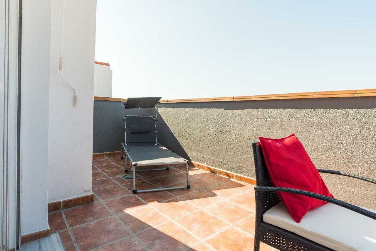 Gr3-renovated Apt Next To Old Town With Cozy Terrace Málaga