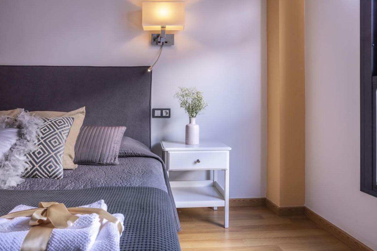 -malagasunapts- Citycentre Rooftop Pool Apartamento *