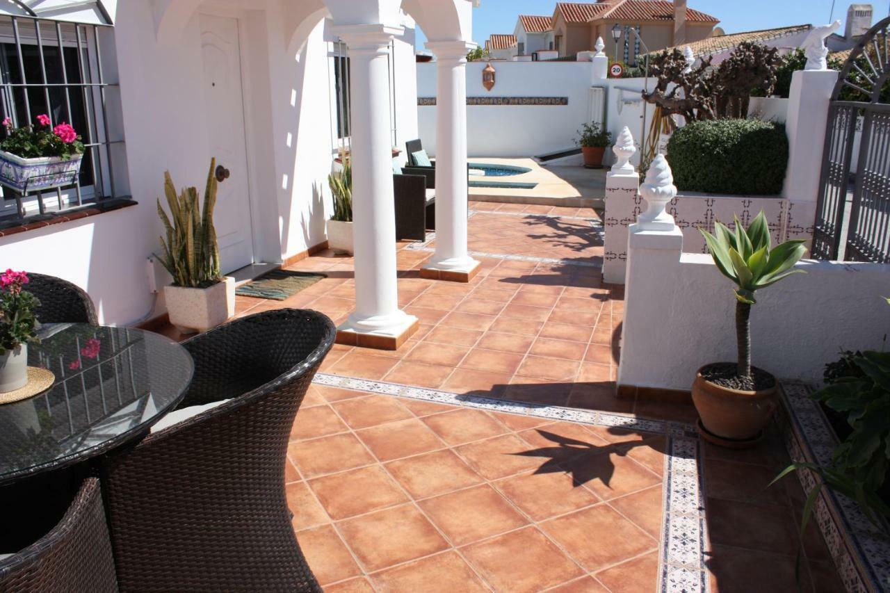 Tomillo Villa Malaga
