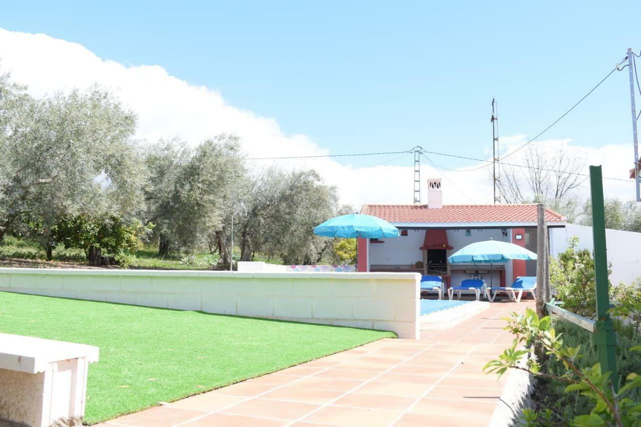 Alejo Country house *