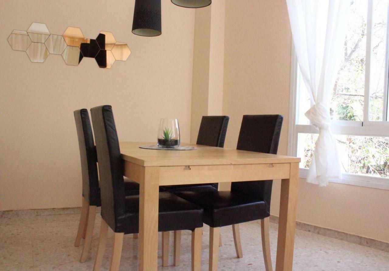 Renovado Y Muy Cerca Del Centro Urbano Apartamento *