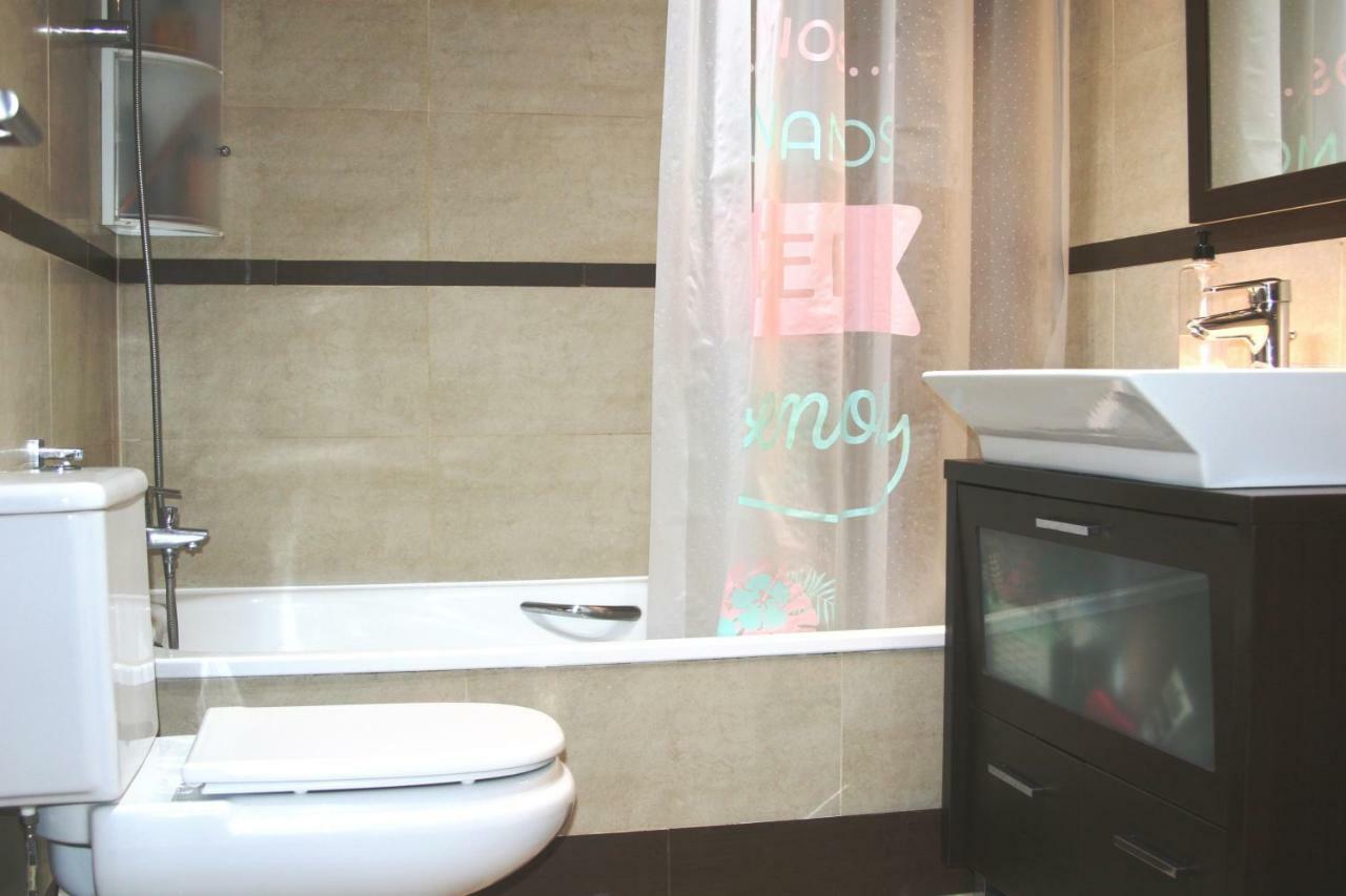 Centro Y Playa-parking Apartamento