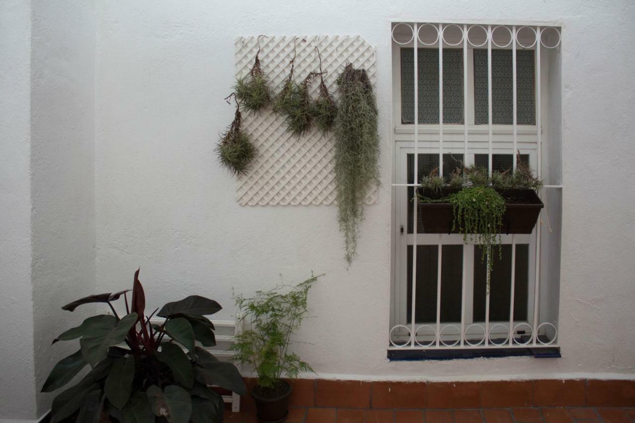 Estudio En Zona Centro De *
