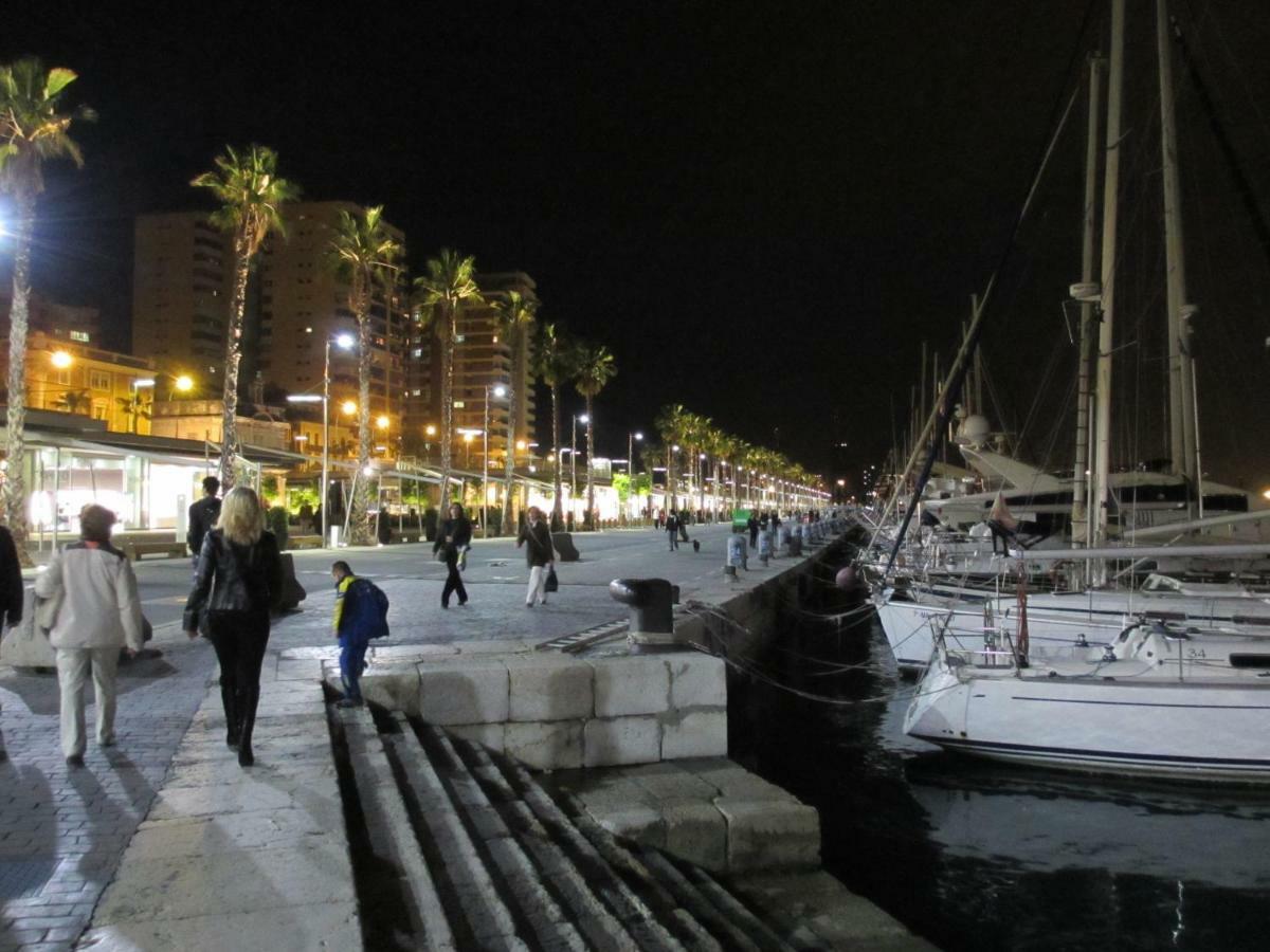Apartamento Playa Malagueta-canovas, 8 Personas Málaga
