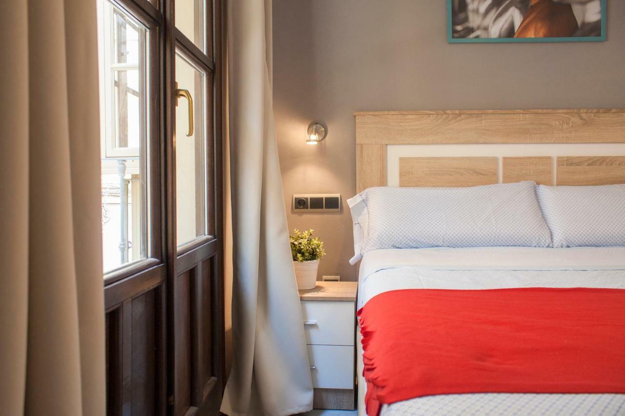 Calle Beatas, 31 Apartament Apartment