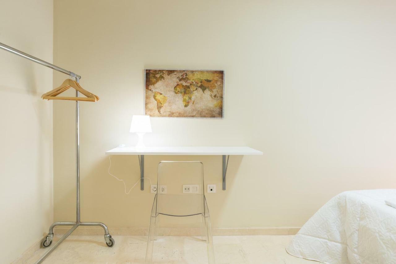 15 Calle Guillén Robles Apartamento *