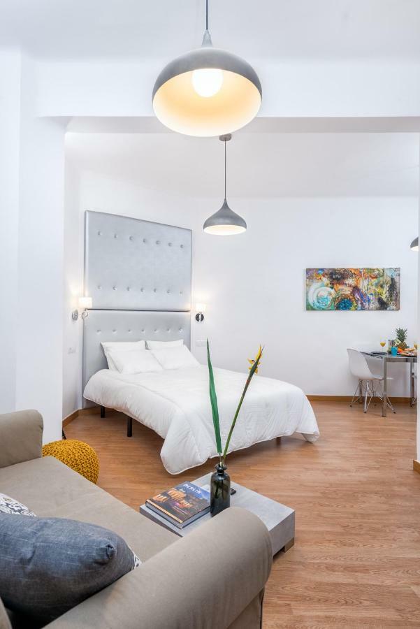 Apartamento Magnifico Estudio En Bolsa 6. Ac. *