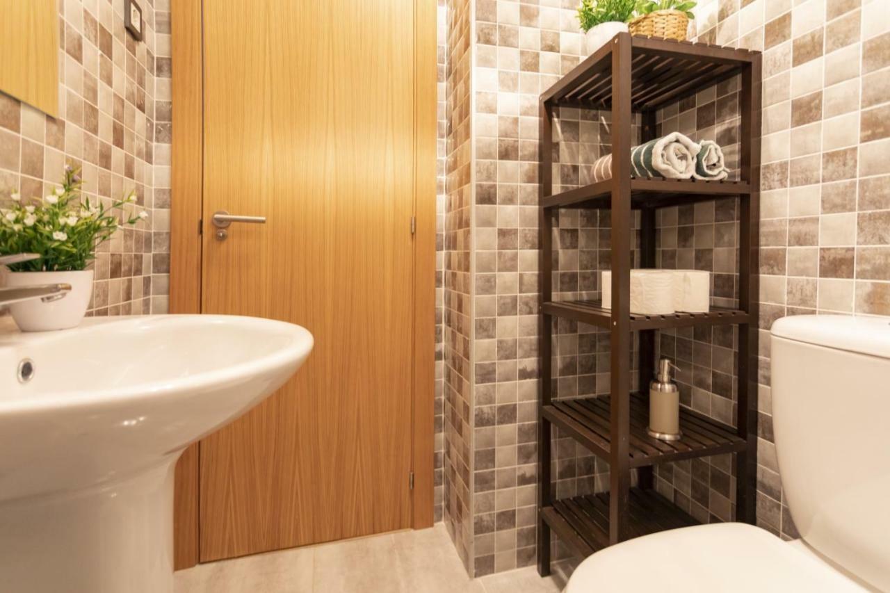 -malagasunapts- Citycentre Rooftop Pool Apartamento *