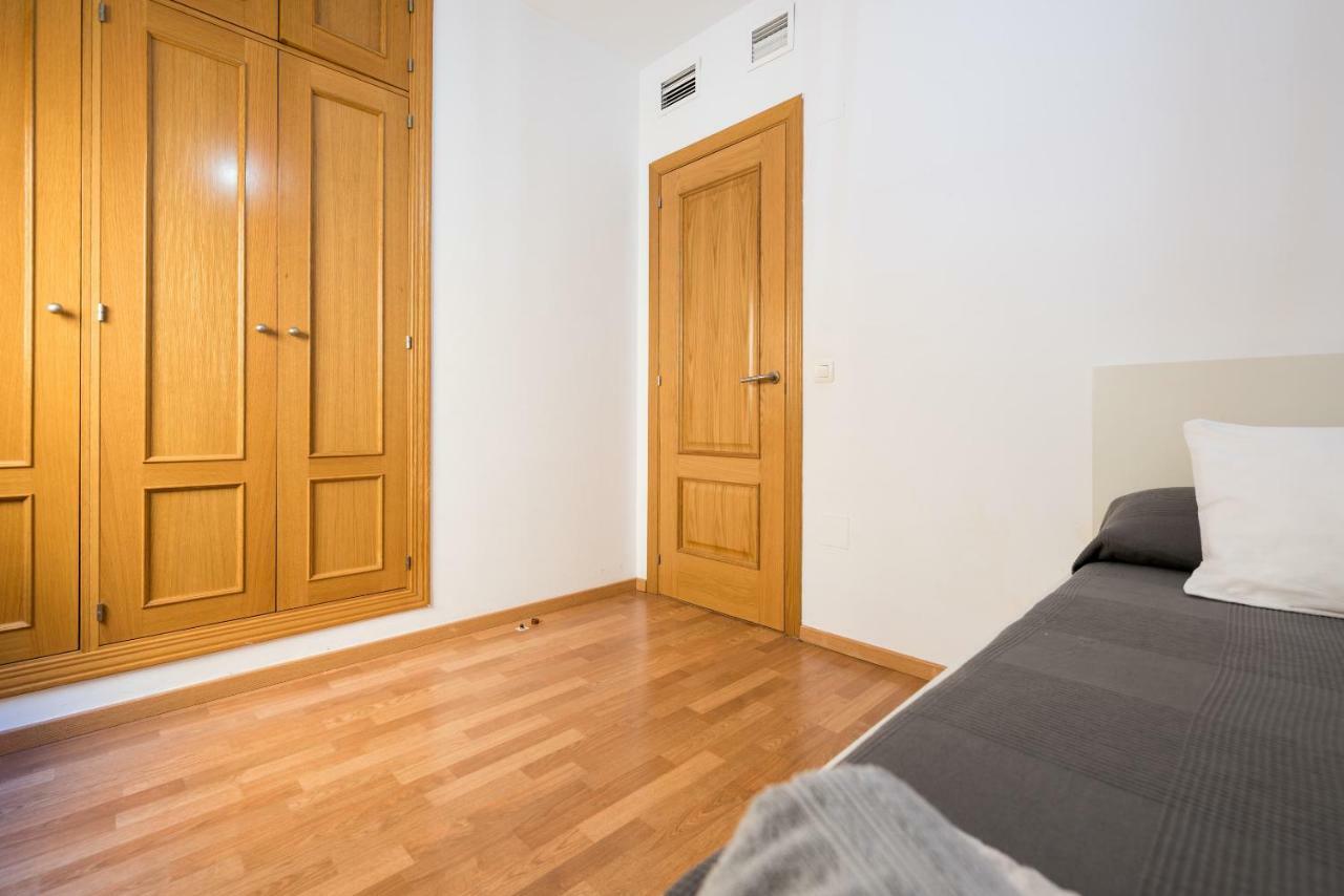 Wintowinrentals Parque Litoral, Family&málaga Apartamento