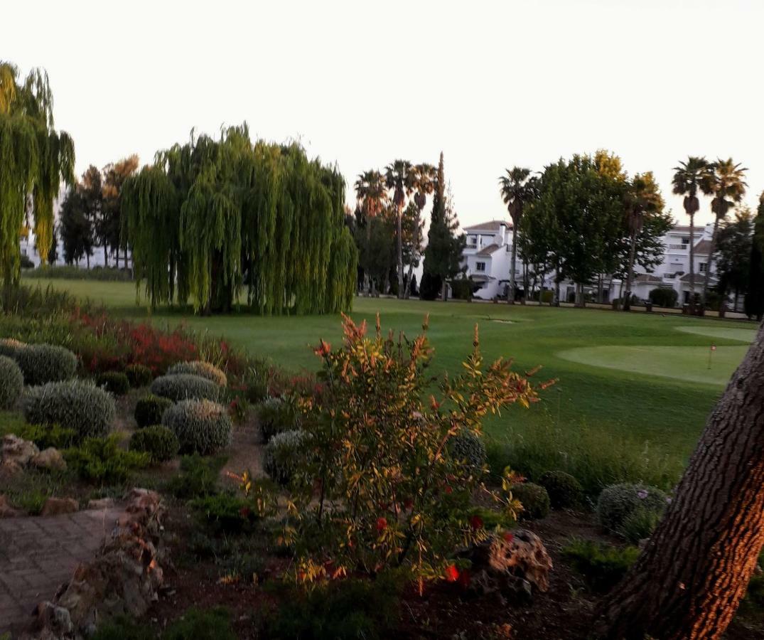 Lilia Lauro Golf Apartment Malaga