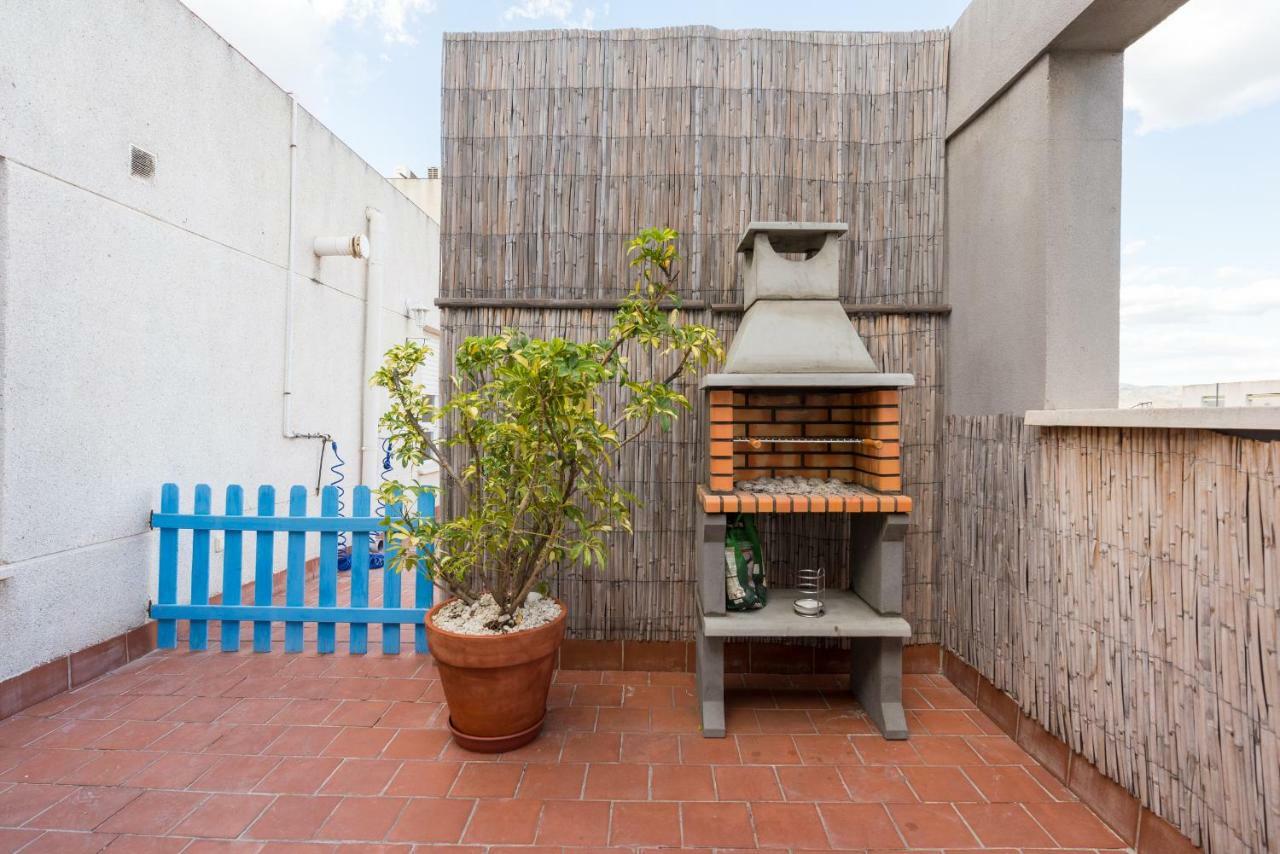 Lujoso Atico Parking Free Apartamento