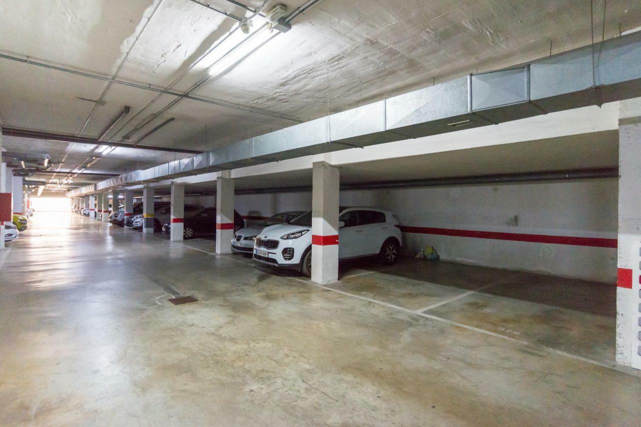 Lujoso Atico Parking Free * Málaga