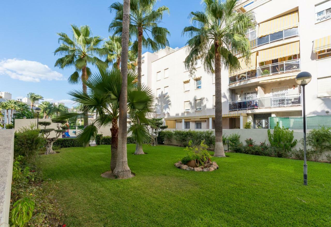 Apartamento Lujoso Atico Parking Free Málaga