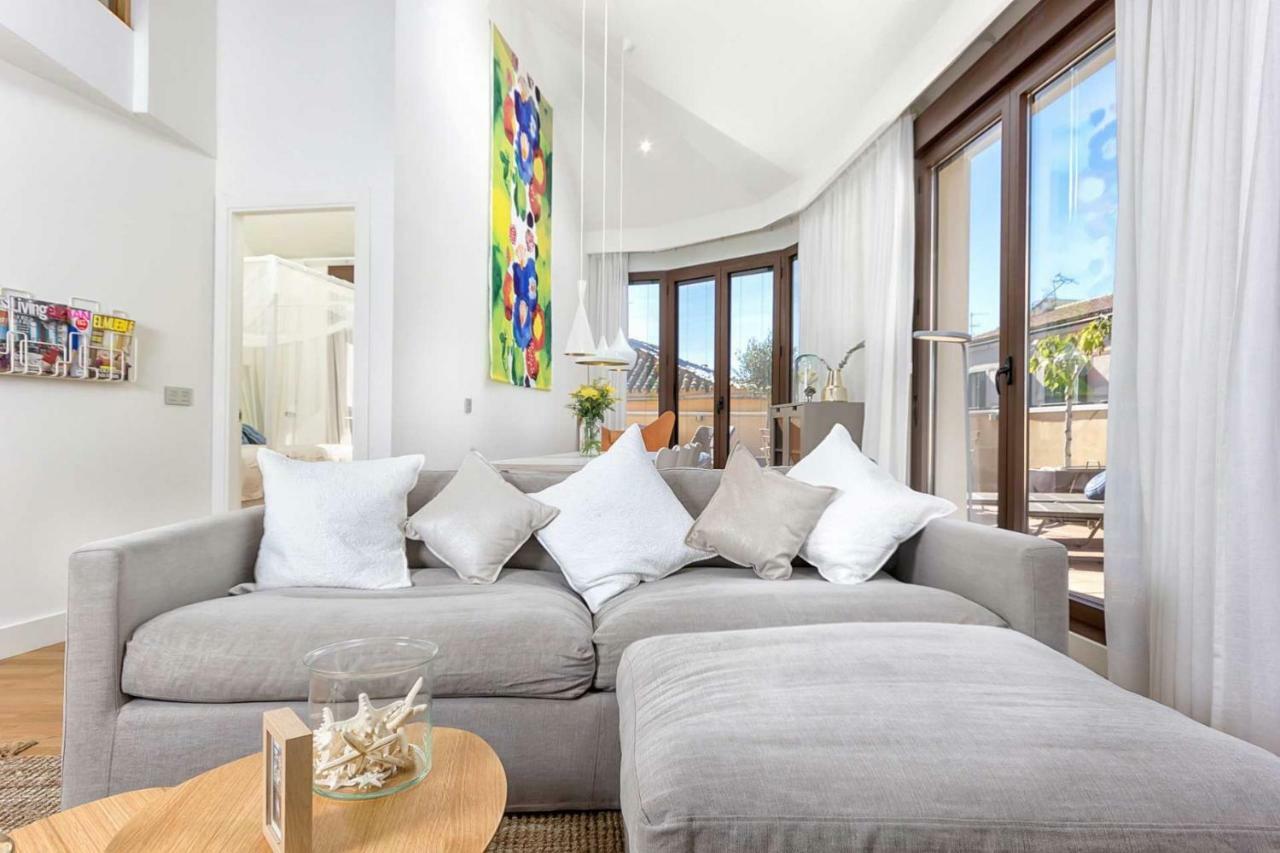Sebastian Souviron In By Solaga Homes Málaga